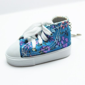 Canvas Trainer Keyring In Blue