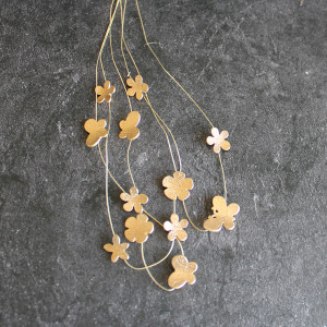Flower Necklace In Gold