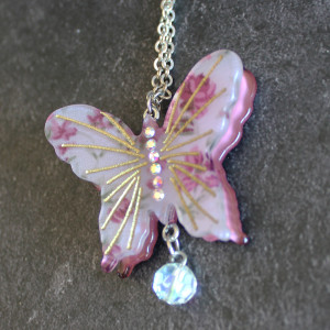 Acrylic Butterfly Necklace In Purple