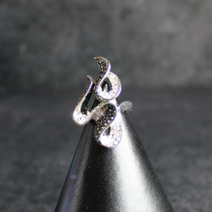 Wave Style Fashion Ring