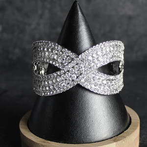 Infinity Design Hinged Crystal Bangle