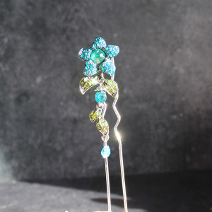 Oriental Flower Hair Pin In Blue
