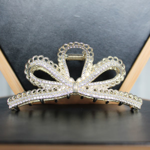 Diamante and Faux Pearl Bow Shaped Hair Clamp